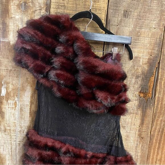 Kim Shui Burgundy and Black One-Shoulder Mini Dress - Picture 12 of 13